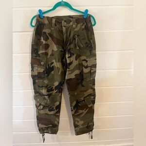 🌲 Camo Cargo Pants – Multi-Pocket Utility Jogger Style, Adjustable Ankles 🌲